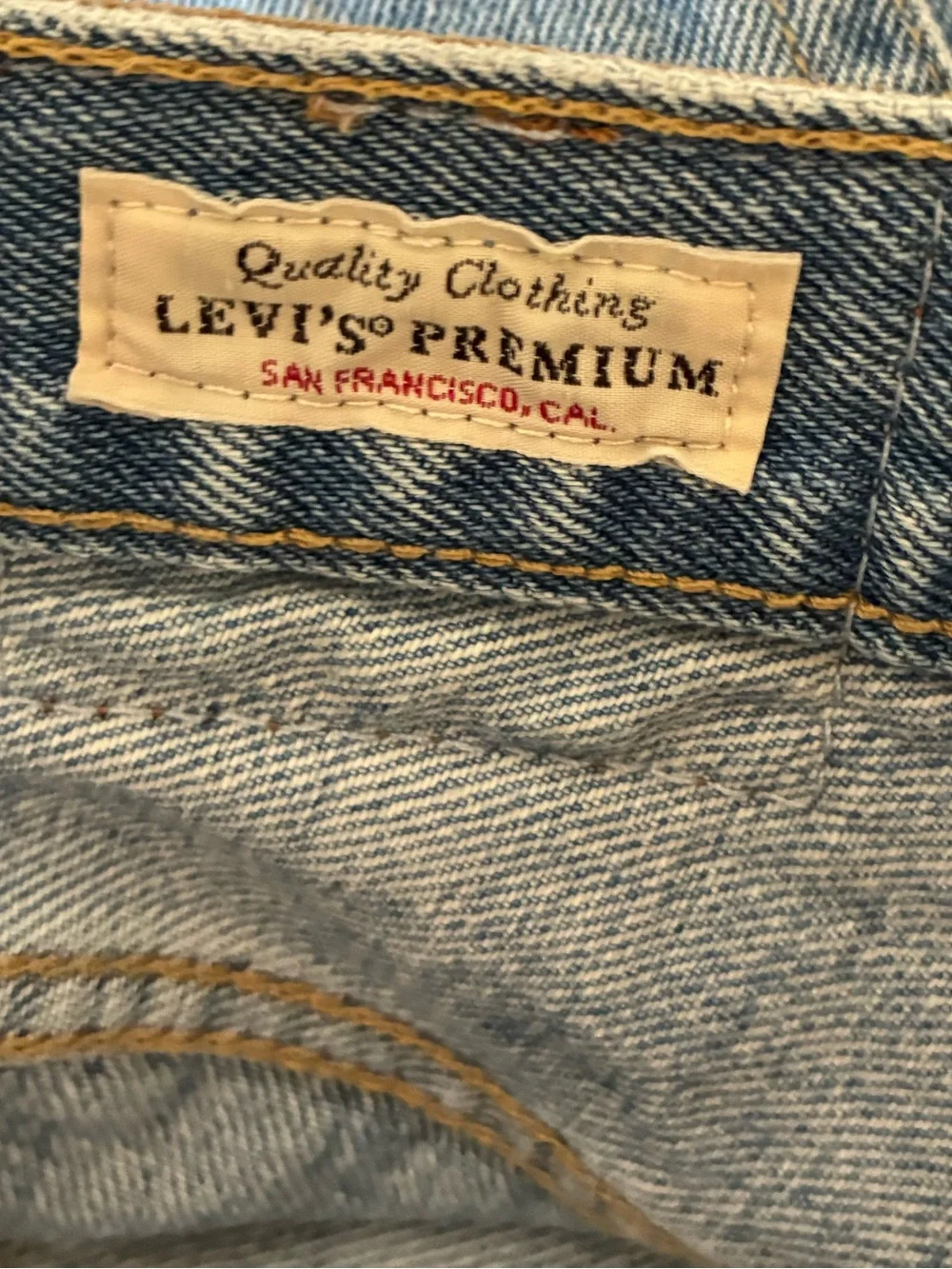 Levi's Premium 501 Original Distressed Cutoff Denim Shorts W26 Light Wash